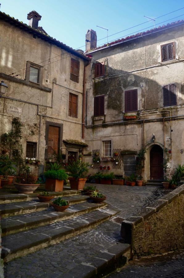 Il Giardino Secreto Apartment Manziana ภายนอก รูปภาพ